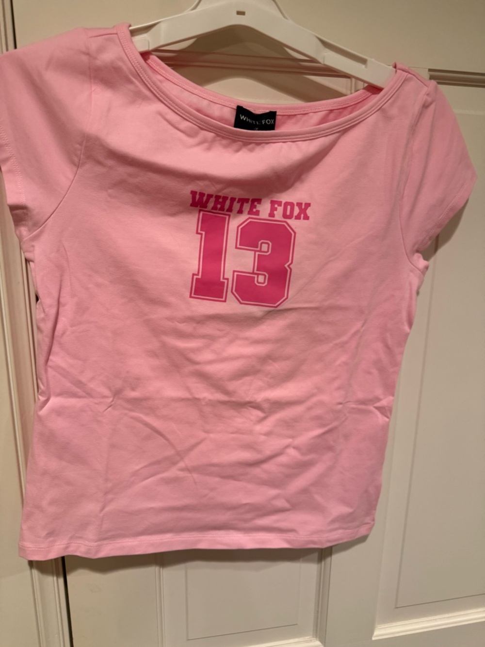 NWT White Fox Pink Beauty and Grace Baby Graphic Cropped Tee "13" XL